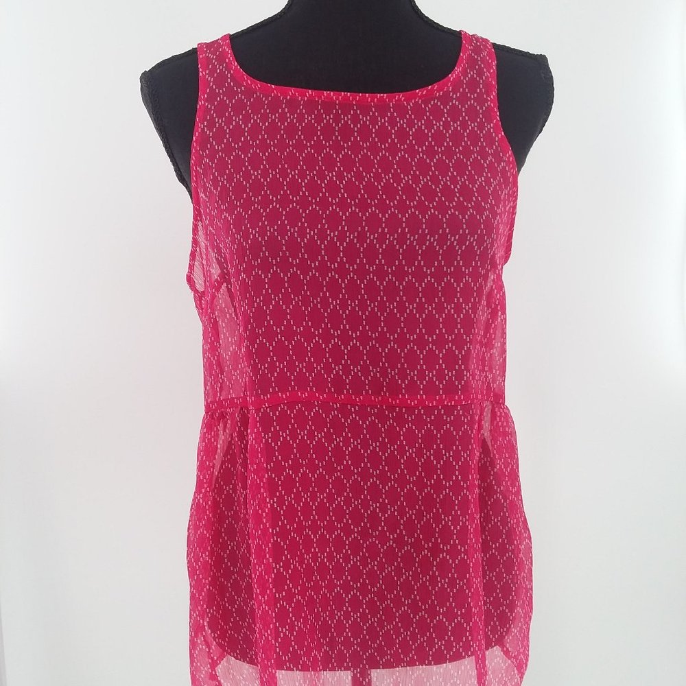 Old Navy Pink & White Chiffon Top Size Medium SALE 3/$30